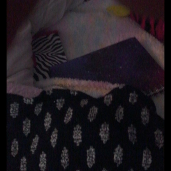 Strapless black and white jumper - Picture 3 of 3